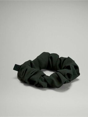 lululemon Green NWT fabric scrunchie